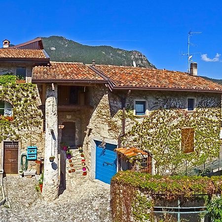 Rustico Colonna House By Gardadomusmea Διαμέρισμα Vesio Εξωτερικό φωτογραφία